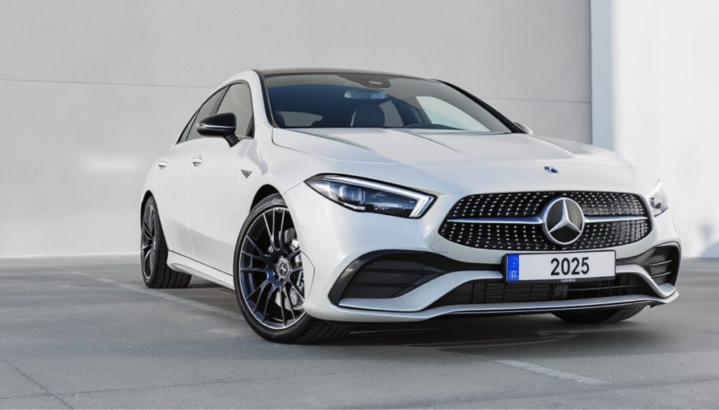 Mercedes innove avec sa CLA électrique 2025 dotée d'une boîte de vitesses. Découvrez cette révolution technique qui change les codes des véhicules électriques traditionnels.