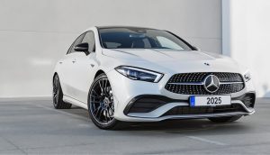 Mercedes innove avec sa CLA électrique 2025 dotée d'une boîte de vitesses. Découvrez cette révolution technique qui change les codes des véhicules électriques traditionnels.